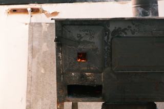 Poêle de masse : inertie thermique, prix et avantages